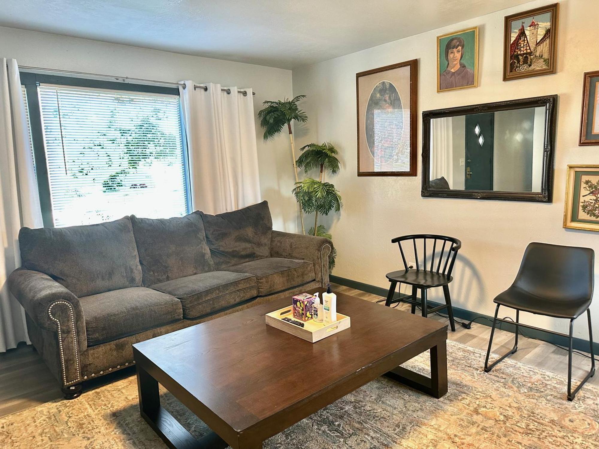 Cozy Winter Getaway With Garden 20-A Oklahoma City Exterior foto